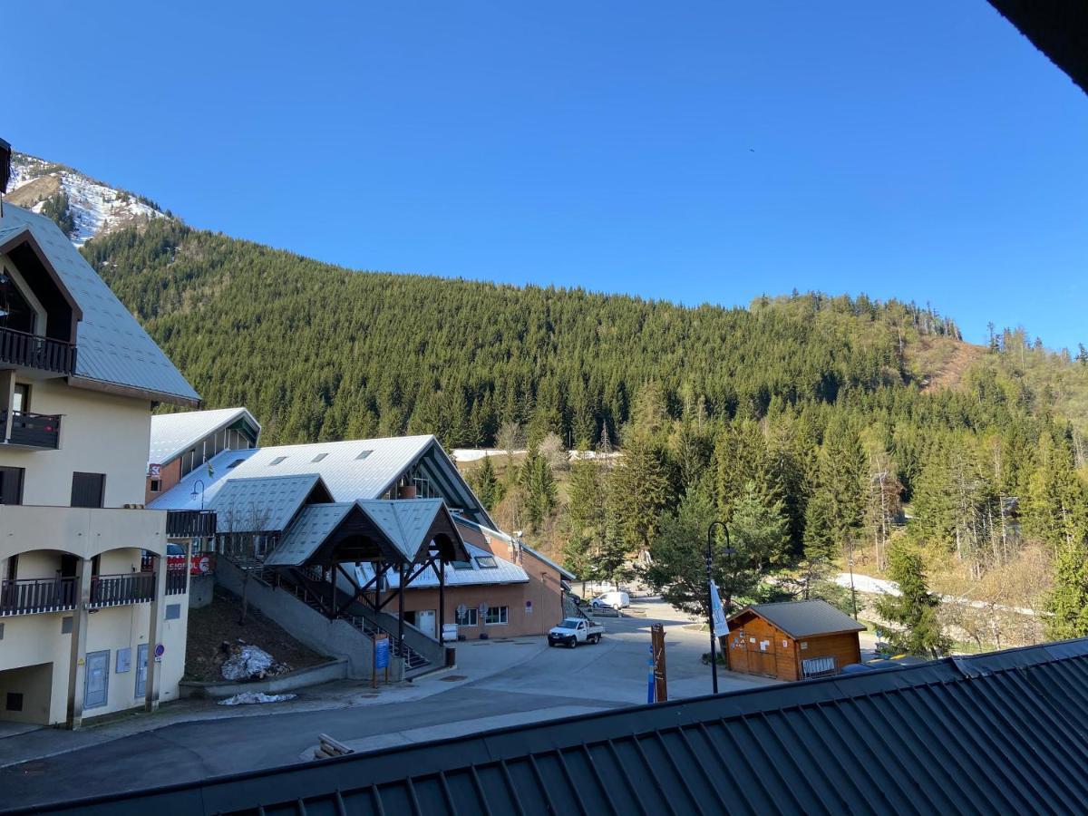Poutran 2, Studio 4 Personnes Au Pied Des Pistes Avec Grande Terrasse Oz Exterior photo
