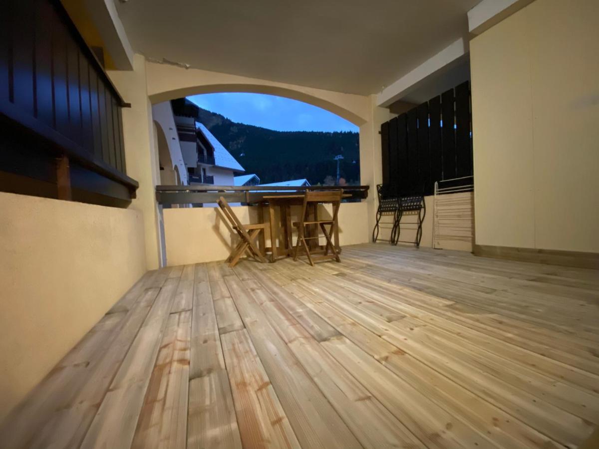 Poutran 2, Studio 4 Personnes Au Pied Des Pistes Avec Grande Terrasse Oz Exterior photo